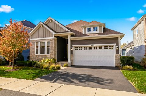 Tiny photo for 1053 Ironwood Court, Glenview, IL 60025 (MLS # 12498012)