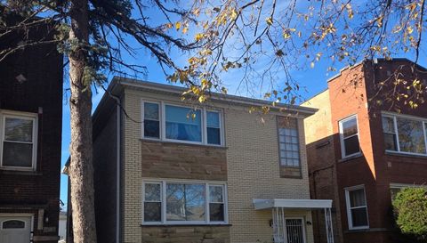 Tiny photo for 5850 N Mulligan Avenue #1, Chicago, IL 60646 (MLS # 12525187)