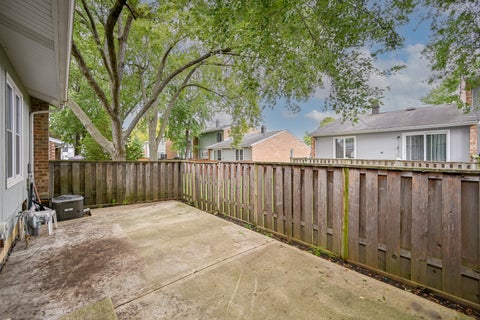 Tiny photo for 333 Colony Green Drive, Bloomingdale, IL 60108 (MLS # 12766477)