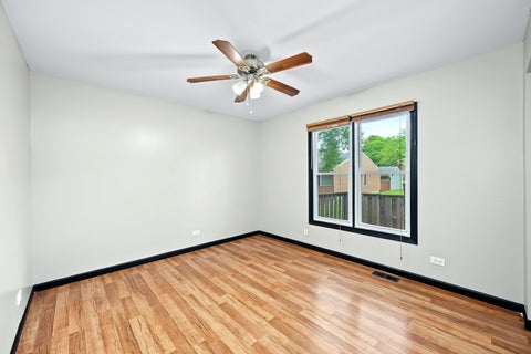 Tiny photo for 333 Colony Green Drive, Bloomingdale, IL 60108 (MLS # 12766477)