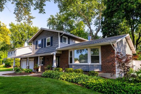 Tiny photo for 1353 E Palatine Road, Palatine, IL 60074 (MLS # 12550226)