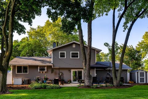 Tiny photo for 1353 E Palatine Road, Palatine, IL 60074 (MLS # 12550226)