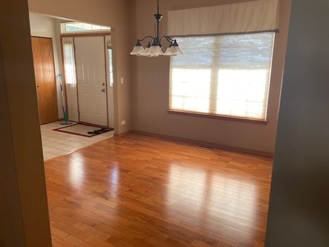 Tiny photo for 296 W Prairie Walk Lane, Round Lake, IL 60073 (MLS # 12508104)