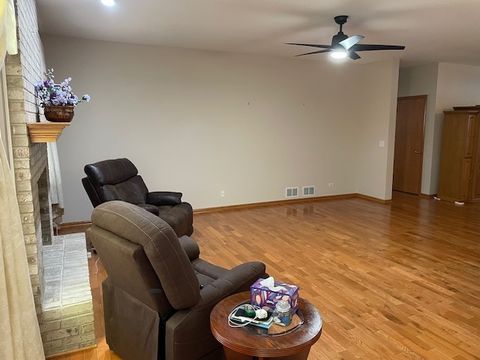 Tiny photo for 296 W Prairie Walk Lane, Round Lake, IL 60073 (MLS # 12508104)