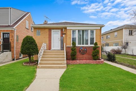 3340 N Pioneer Avenue Chicago IL 60634