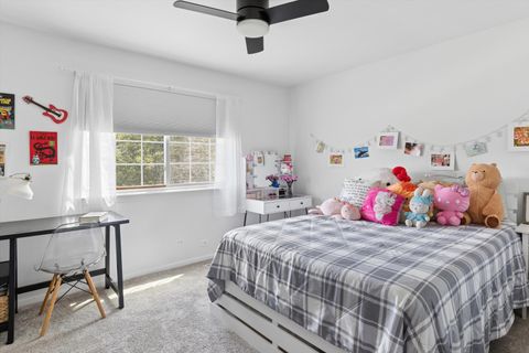 Tiny photo for 840 Violet Circle, Naperville, IL 60540 (MLS # 12679094)