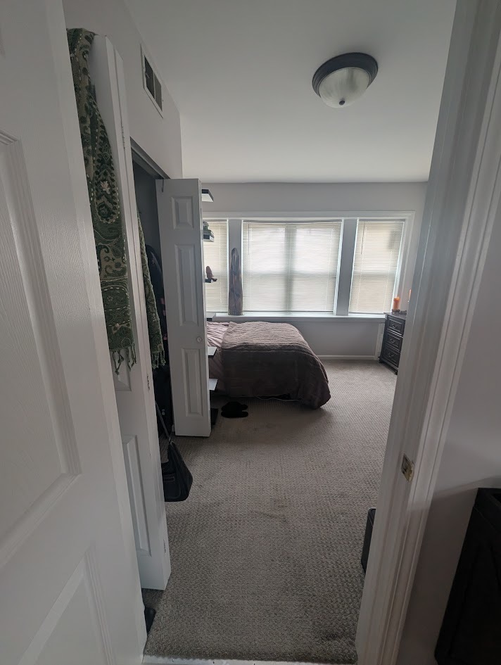 2344 W Barry Avenue 1