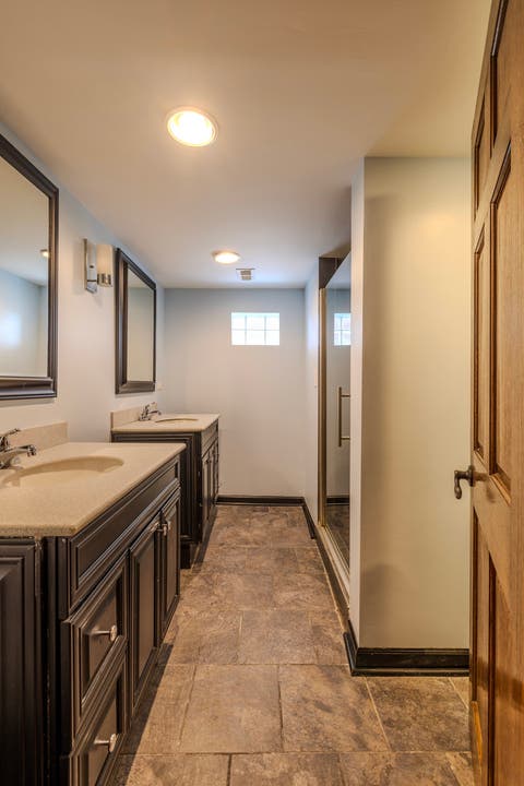Tiny photo for 9308 S Troy Avenue, Evergreen Park, IL 60805 (MLS # 12711521)
