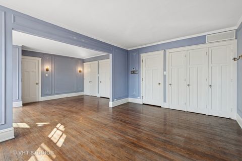 Tiny photo for 1120 Forest Avenue, Evanston, IL 60202 (MLS # 12525112)