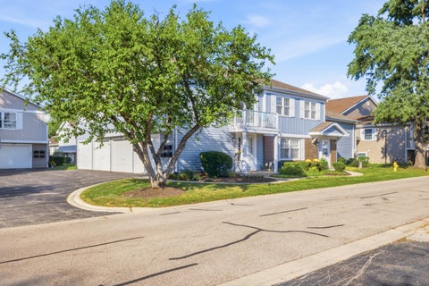 Tiny photo for 1645 Timber Trail #D, Wheaton, IL 60189 (MLS # 12751404)