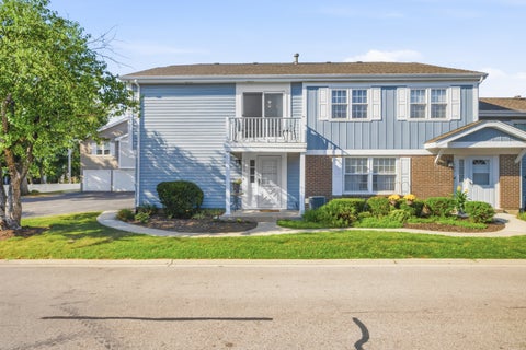 Photo of 1645 Timber Trail #D, Wheaton, IL 60189 (MLS # 12751404)
