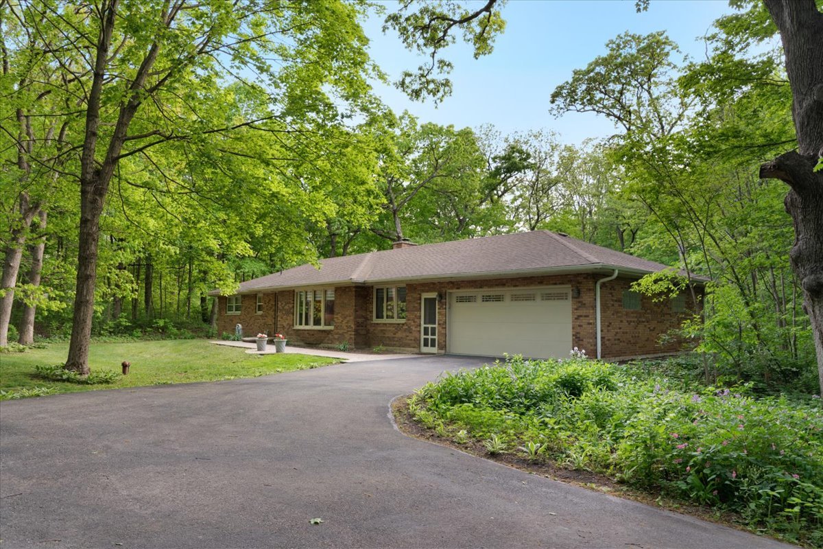 7417 N Hill Road
