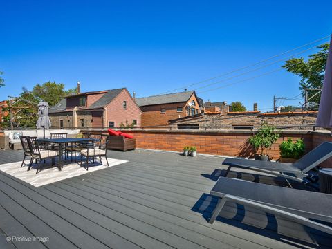Tiny photo for 2851 N ASHLAND Avenue #1S, Chicago, IL 60657 (MLS # 12474754)