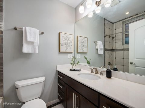 Tiny photo for 2851 N ASHLAND Avenue #1S, Chicago, IL 60657 (MLS # 12474754)