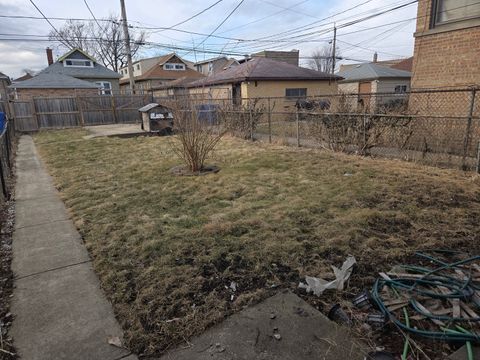 Tiny photo for 8410 S Marshfield Avenue, Chicago, IL 60620 (MLS # 12578379)