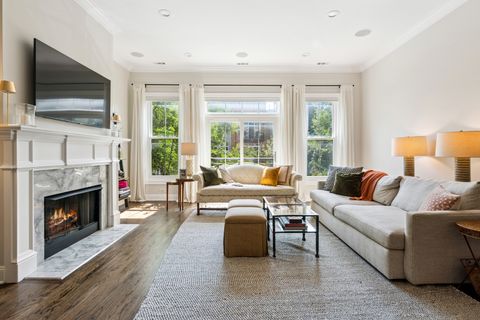 Tiny photo for 2144 W ROSCOE Street #2B, Chicago, IL 60618 (MLS # 12485534)