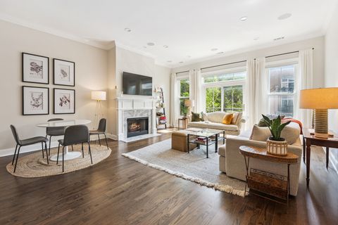 Tiny photo for 2144 W ROSCOE Street #2B, Chicago, IL 60618 (MLS # 12485534)