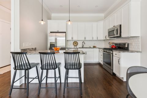 Tiny photo for 2144 W ROSCOE Street #2B, Chicago, IL 60618 (MLS # 12485534)