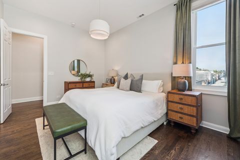 Tiny photo for 2144 W ROSCOE Street #2B, Chicago, IL 60618 (MLS # 12485534)