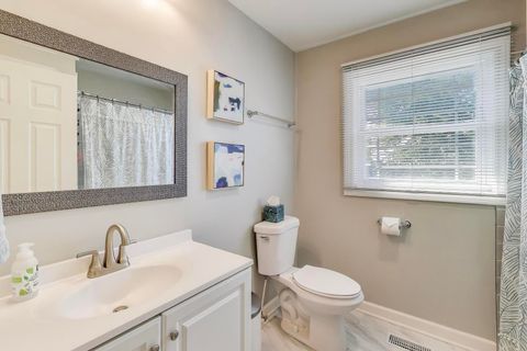 Tiny photo for 427 Charlestown Drive, Bolingbrook, IL 60440 (MLS # 12495204)