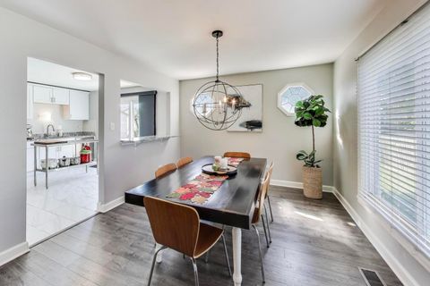 Tiny photo for 427 Charlestown Drive, Bolingbrook, IL 60440 (MLS # 12495204)