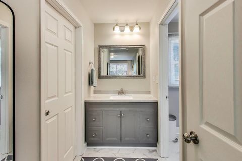 Tiny photo for 427 Charlestown Drive, Bolingbrook, IL 60440 (MLS # 12495204)