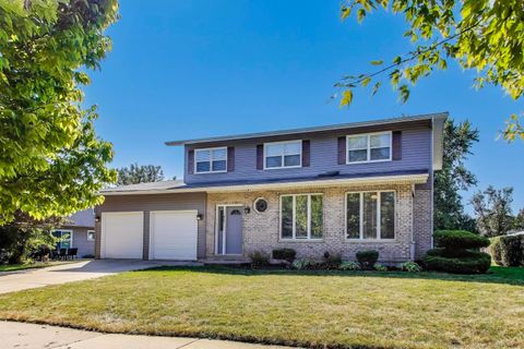 Tiny photo for 427 Charlestown Drive, Bolingbrook, IL 60440 (MLS # 12495204)