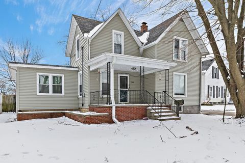 Tiny photo for 308 S 8th Street, DeKalb, IL 60115 (MLS # 12640633)