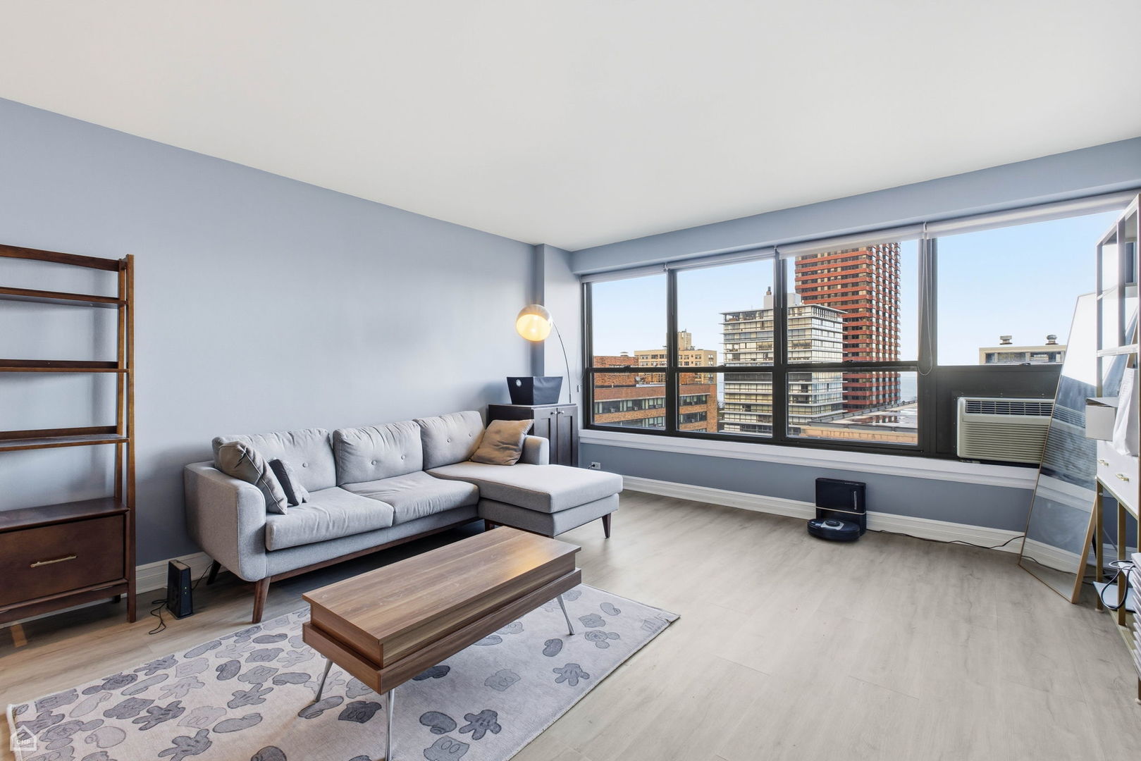 2930 N Sheridan Road 1608