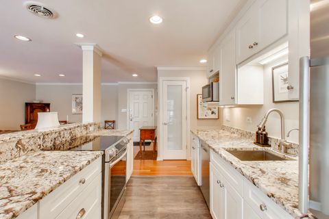 Tiny photo for 1730 Hinman Avenue #3A, Evanston, IL 60201 (MLS # 12522761)