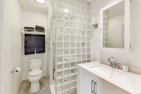 Tiny photo for 1730 Hinman Avenue #3A, Evanston, IL 60201 (MLS # 12522761)