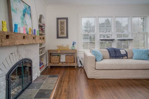 Tiny photo for 728 Howard Street, Wheaton, IL 60187 (MLS # 12580149)