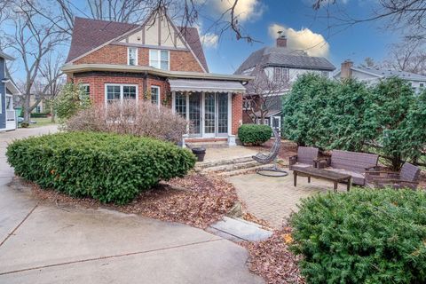 Tiny photo for 728 Howard Street, Wheaton, IL 60187 (MLS # 12580149)