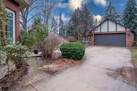Tiny photo for 728 Howard Street, Wheaton, IL 60187 (MLS # 12580149)