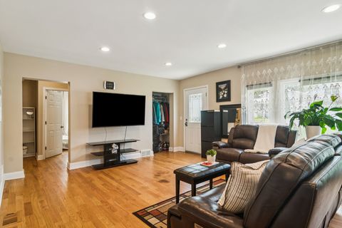 Tiny photo for 23543 N Park Road, Lake Zurich, IL 60047 (MLS # 12457881)