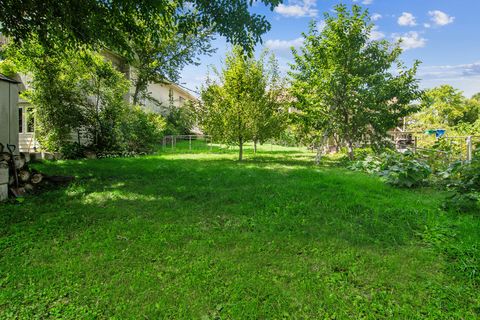 Tiny photo for 23543 N Park Road, Lake Zurich, IL 60047 (MLS # 12457881)