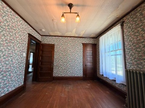 Tiny photo for 622 N Monroe Street, Clinton, IL 61727 (MLS # 12588172)