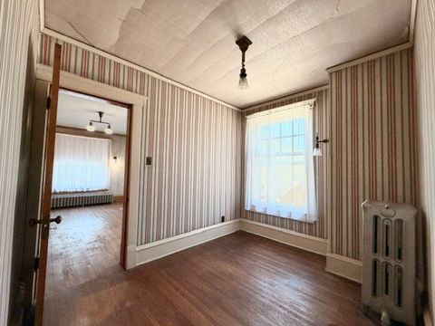 Tiny photo for 622 N Monroe Street, Clinton, IL 61727 (MLS # 12588172)