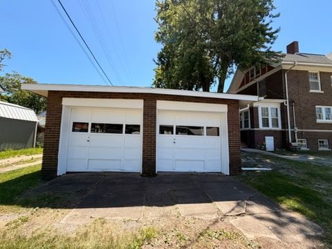 Tiny photo for 622 N Monroe Street, Clinton, IL 61727 (MLS # 12588172)