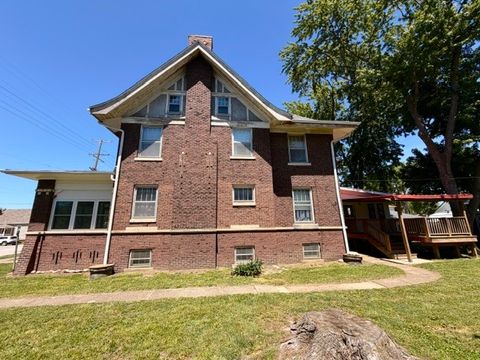Tiny photo for 622 N Monroe Street, Clinton, IL 61727 (MLS # 12588172)