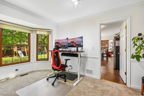 Tiny photo for 1559 Abbotsford Drive, Naperville, IL 60563 (MLS # 12648335)