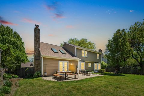 Tiny photo for 1559 Abbotsford Drive, Naperville, IL 60563 (MLS # 12648335)