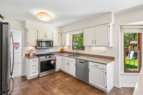 Tiny photo for 1559 Abbotsford Drive, Naperville, IL 60563 (MLS # 12648335)