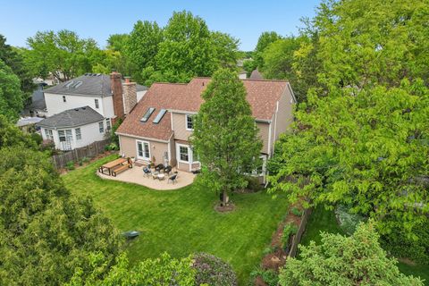 Tiny photo for 1559 Abbotsford Drive, Naperville, IL 60563 (MLS # 12648335)