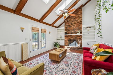 Tiny photo for 1559 Abbotsford Drive, Naperville, IL 60563 (MLS # 12648335)