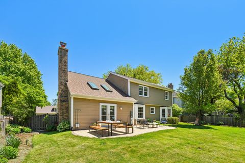 Tiny photo for 1559 Abbotsford Drive, Naperville, IL 60563 (MLS # 12648335)