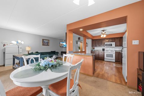 Tiny photo for 16807 81st Avenue #1S, Tinley Park, IL 60477 (MLS # 12626055)