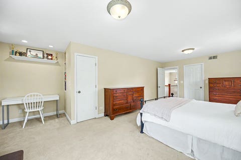 Tiny photo for Glen Ellyn, IL 60137 (MLS # 12482215)