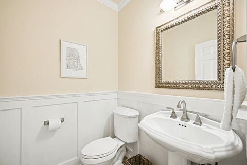 Tiny photo for Glen Ellyn, IL 60137 (MLS # 12482215)