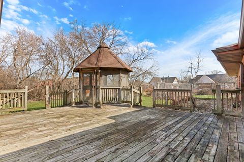 Tiny photo for 40335 N Mill Creek Road, Old Mill Creek, IL 60083 (MLS # 12597715)